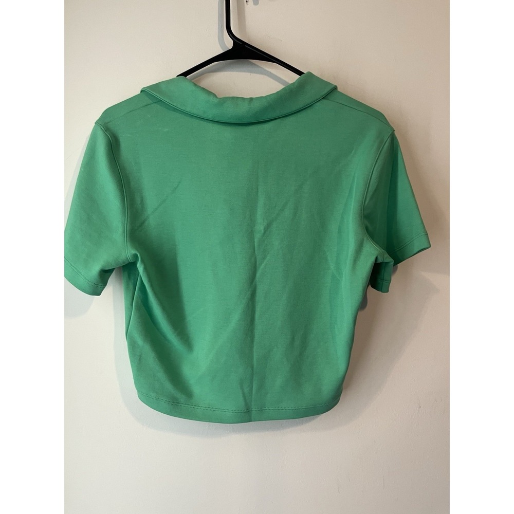Nike Women's Kelly Green Cropped Polo Top - Picture 4 of 4